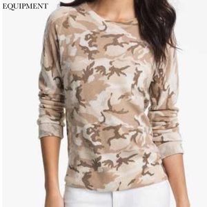 EQUIPMENT CREAM CAMO CASHMERE SWEATER